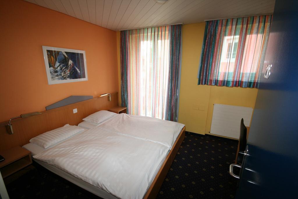 Hotel Regina Zürich Buitenkant foto
